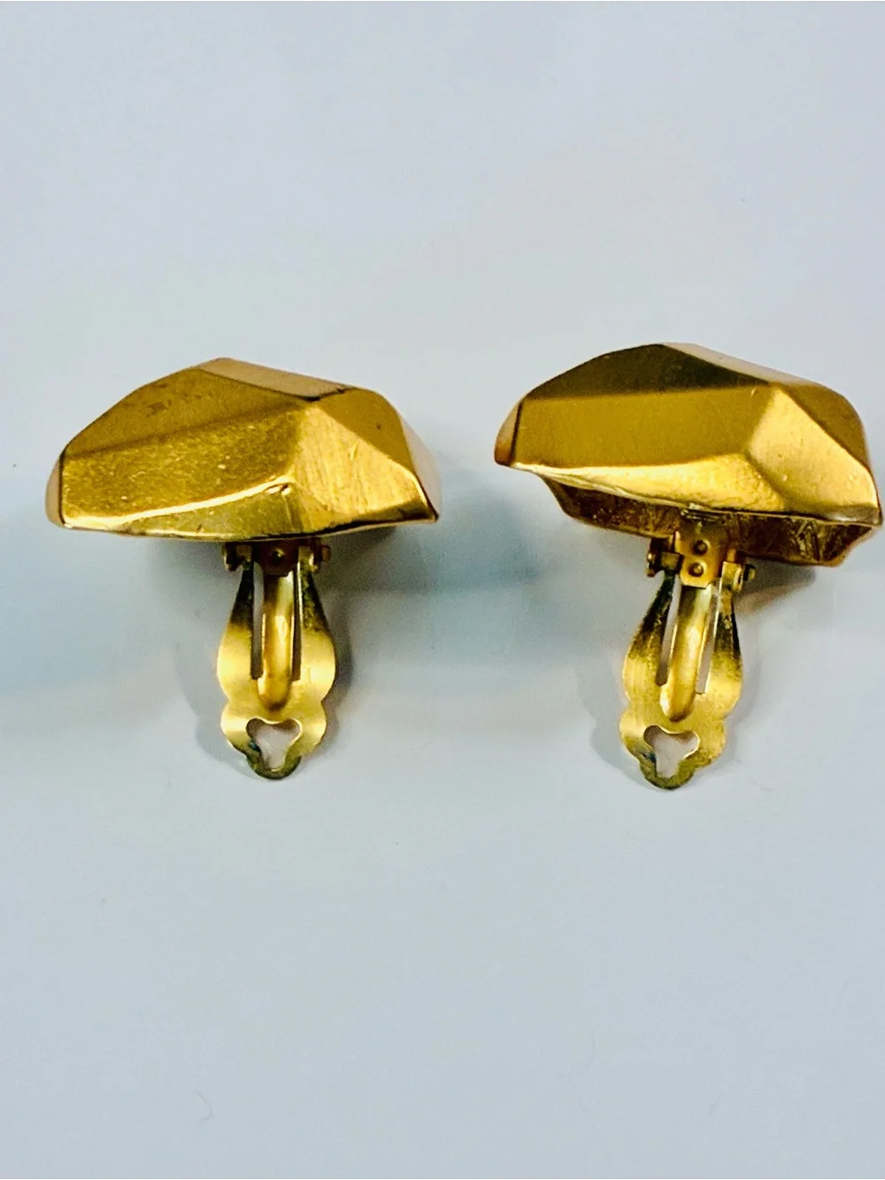 Classiques Entier Bold Gold Geometric Faceted Statement Clip Earrings
